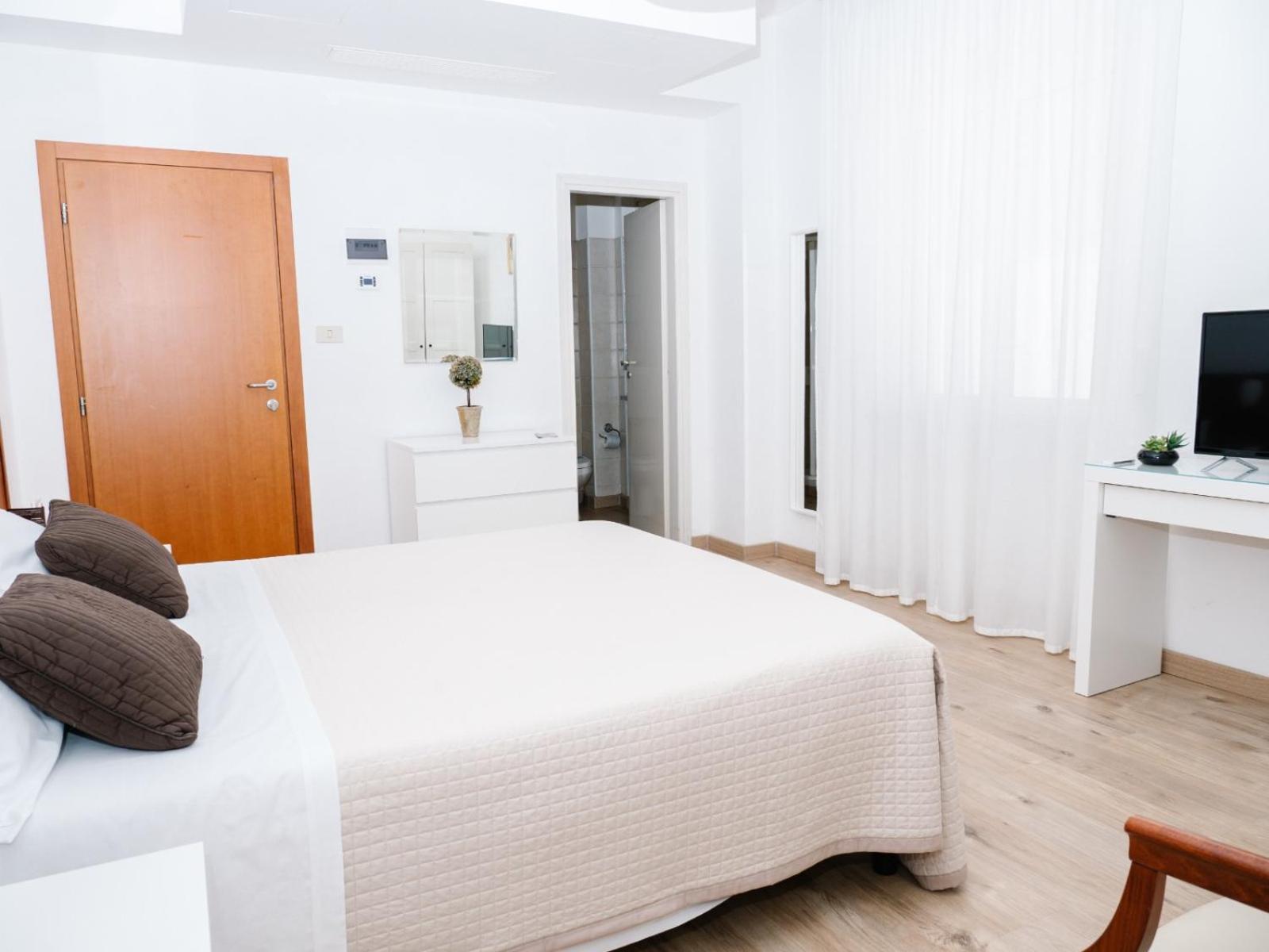 Hotel Antagos Montesilvano Marina Dış mekan fotoğraf
